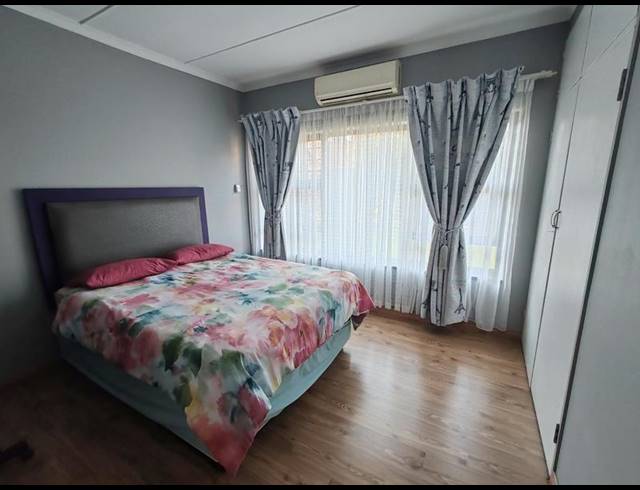 6 BEDROOM HOUSE FOR SALE IN GOLF PARK
